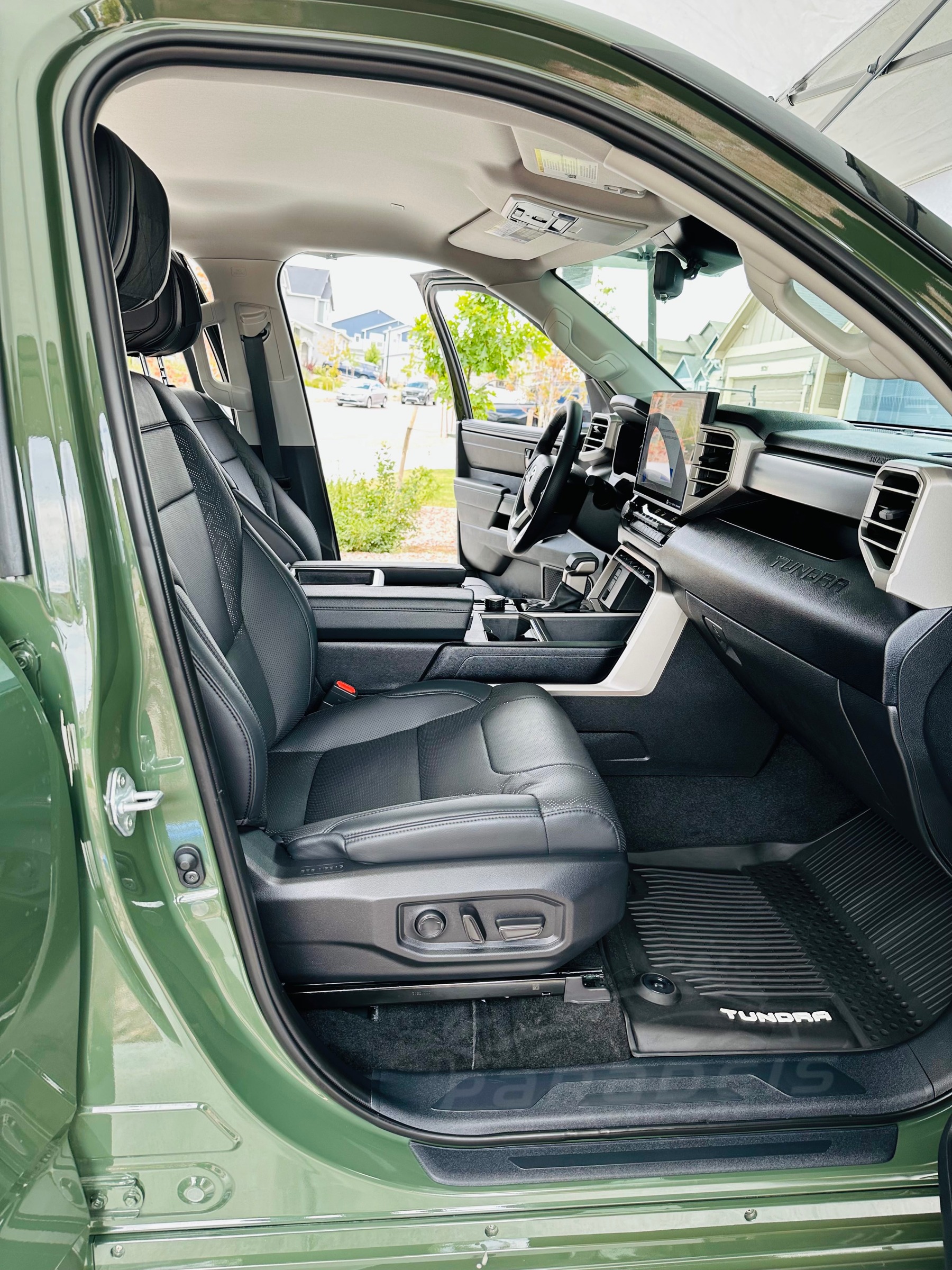 Toyota Tundra finished interior, passenger cabin, detailed by Paradeis Car Care